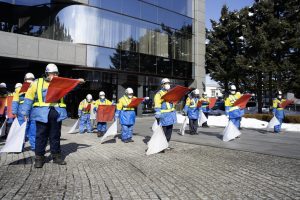 駐車場での案内業務(葬儀場弔問客の対応/豊平区・中央区) - 札幌